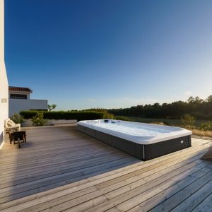 Jacuzzi® Swim Spa J-19 PowerActive™